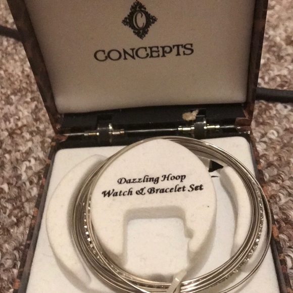 Watch bracelet - Picture 3 of 5